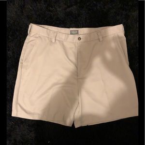 IZOD golf shorts men’s size 38 khaki